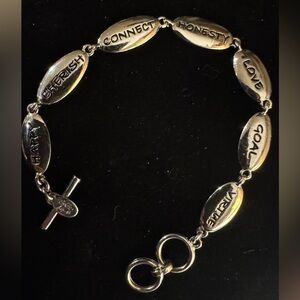 Silver Toned Cookie Lee Toggle Bracelet